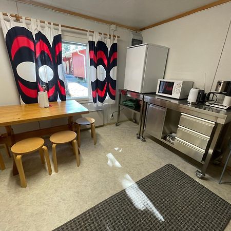 Hotel Porotila Toini Sanila Sevettijärvi Esterno foto