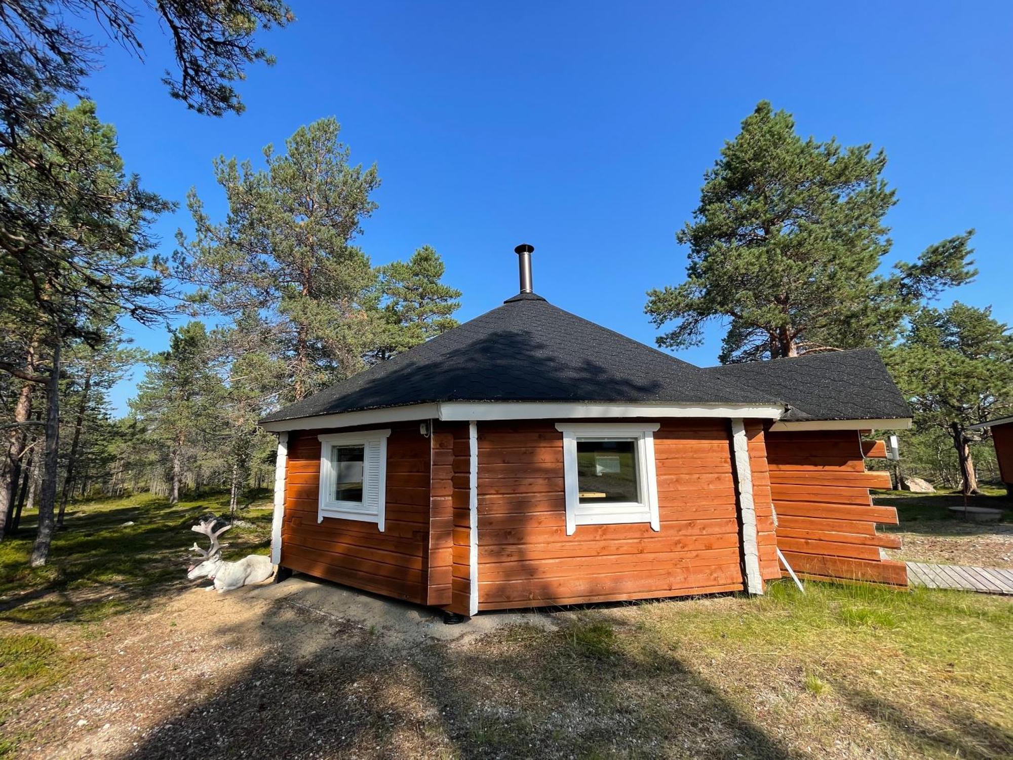 Hotel Porotila Toini Sanila Sevettijärvi Esterno foto