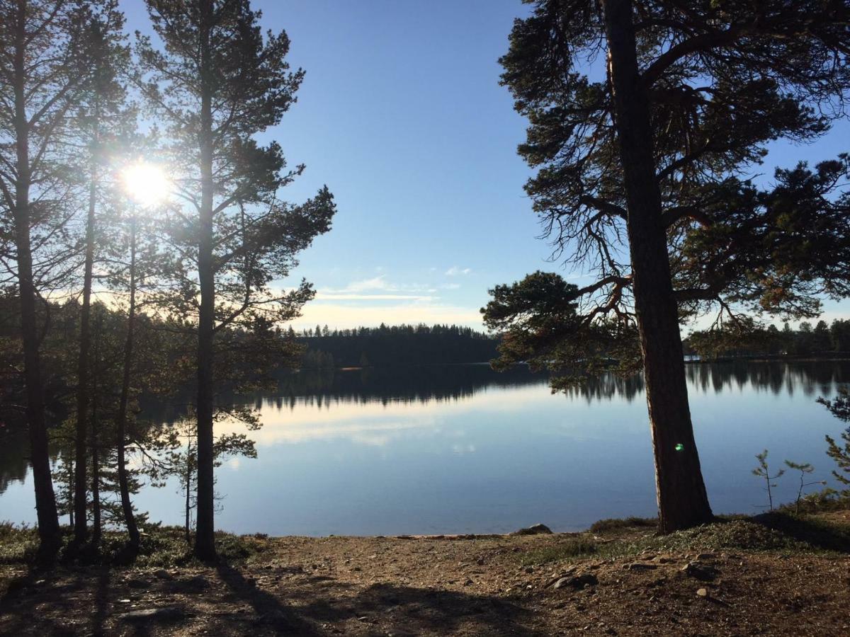 Hotel Porotila Toini Sanila Sevettijärvi Esterno foto